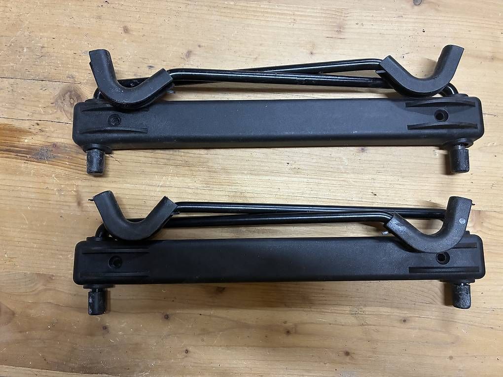 Supporti per biciclette: Fahrrad / Velo Wandhalterung – Usato da Thun venduto da Flake1010 2