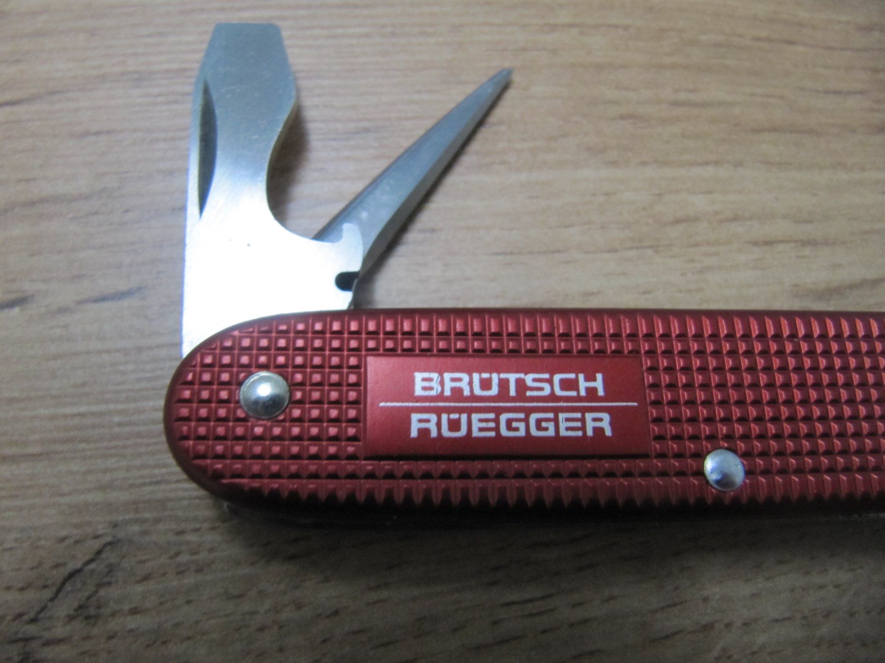 Victorinox Coltelli tascabile: Sackmesser Victorinox rot – Usato da Basel venduto da stefan4057 3