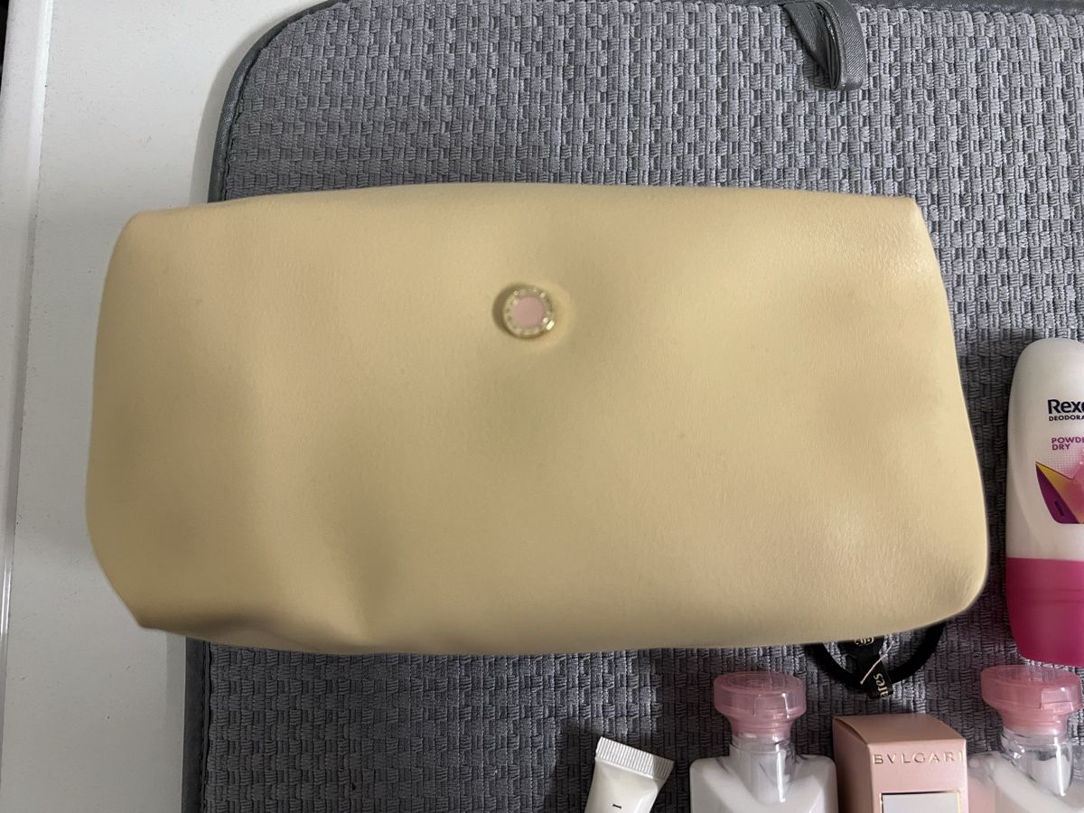 Custodie per cosmetici: Emirates Business Class Bulgari Rose – Nuovo (secondo la descrizione) da Rüschlikon venduto da sweet_76 1