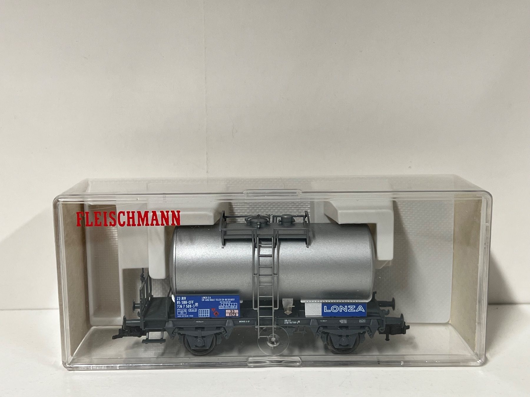 Fleischmann Modellini di ferrovie: Kesselwagen LONZA SBB Fleischmann H0 – Nuovo e nell'imballaggio originale da Geroldswil venduto da TopTrain54
