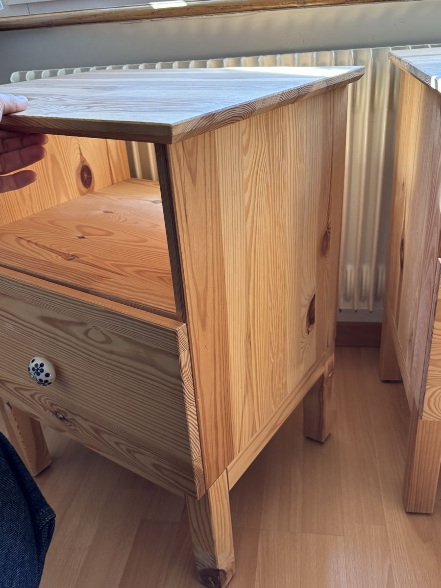 Comodini: 2 Holz Nachttische  – Usato da Bern venduto da wisemagpie 4