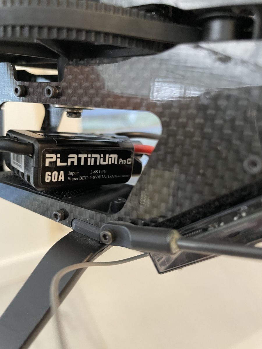 Modellismo RC: MSH Mini Protos 450 mit diversen Ersatzteilen  – Usato da Gutenswil venduto da tschiuh 3