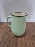 Enamel pot