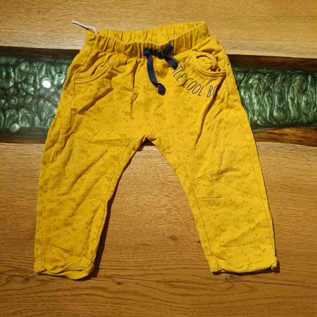 Hose Grösse 80