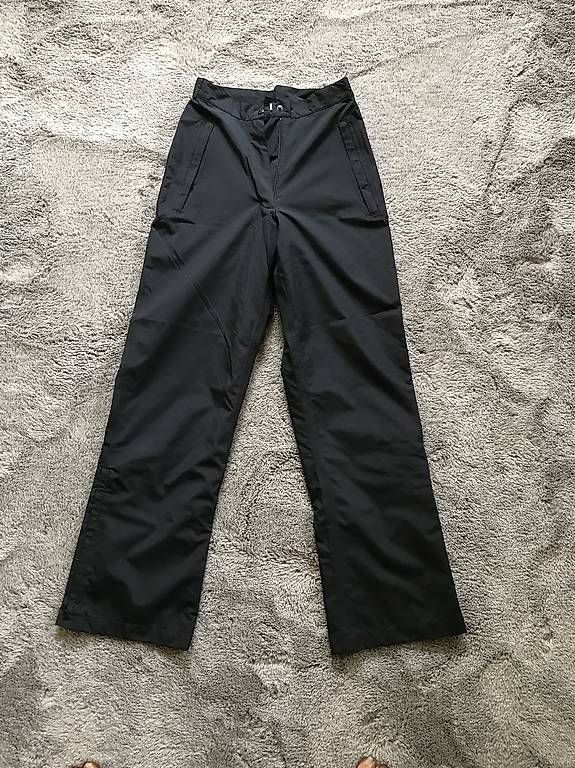 Hosen: Pantaloni impermeabili golf donna XS – Gebraucht aus Preonzo von Antos01