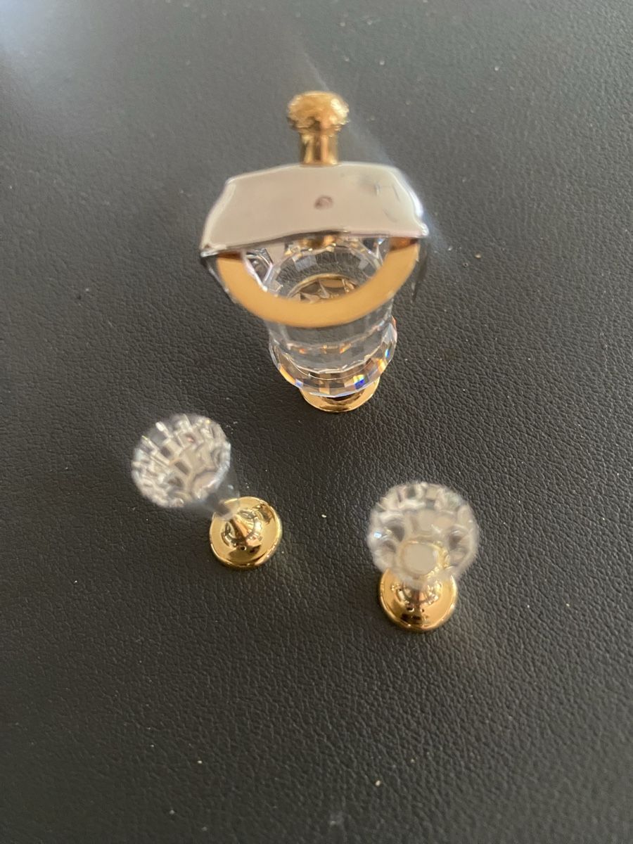 Swarovski Tutte le decorazioni: SWAROVSKI SEKTKÜHLER MIT 2 SEKTGLÄSER – Nuovo (secondo la descrizione) da Uerikon venduto da Vonkamo 1