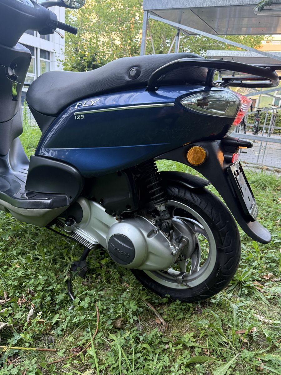 Piaggio Scooter: PIAGGIO FLY 125 CC – Nuovo (secondo la descrizione) da Winterthur venduto da Fabio_46 3