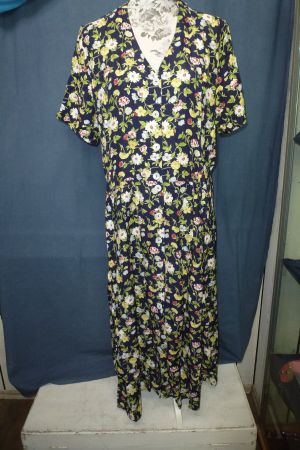 LA ROCHELLE GEKNÖPFTES SOMMERKLEID VISCOSE GR L BINDEGÜRTEL