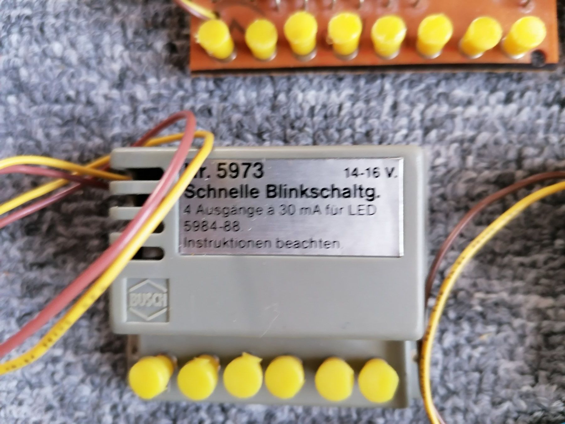 Busch Modelleisenbahnen: Busch Blinkschaltung 5973 & Warnblinkschaltung 5974, Top! – Gebraucht aus Oberbüren von Newwindy 1