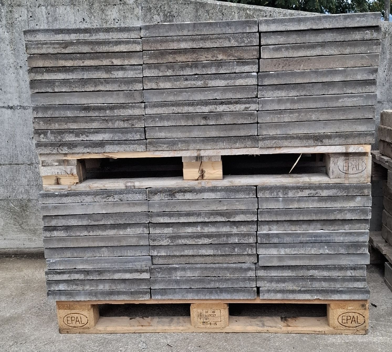 Revêtements de sol: Gartenplatten – D'occasion à Wichtrach par fwalti04