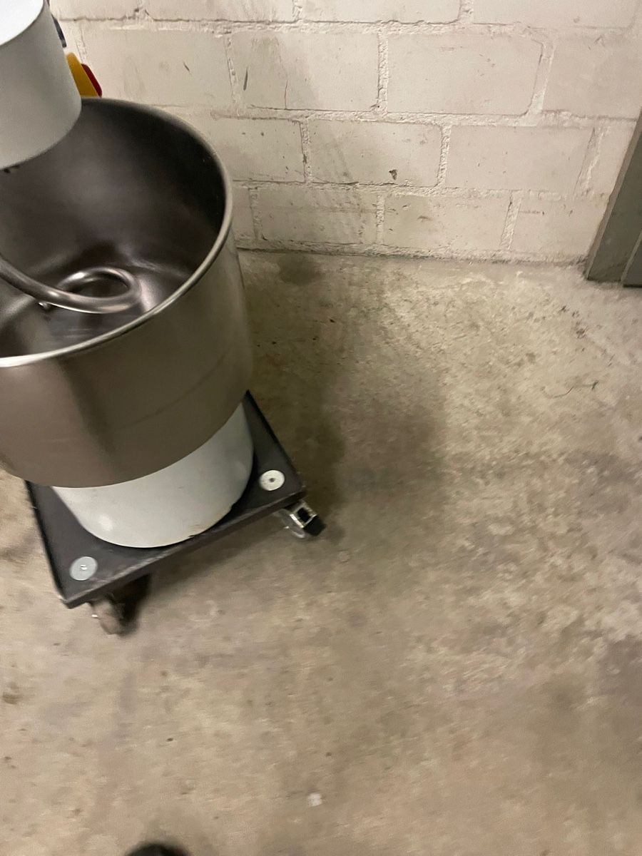 Elettrodomestici da cucina: Teigknetmaschine – Usato da Rupperswil venduto da Tinka88 3