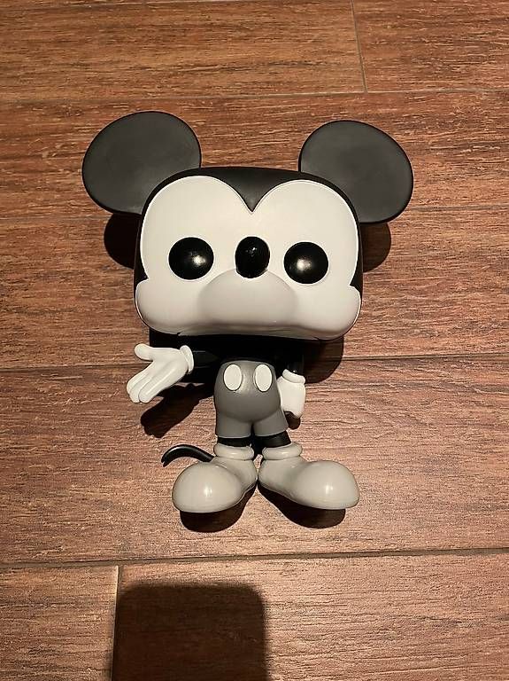 Statuette: Funko pop Mickey 10? – Usato da villa luganese venduto da Massimo123456 1