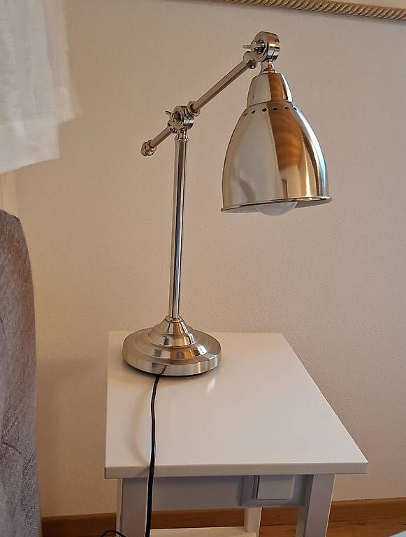 Ikea Lampade: Lampes de chevet en lot de 2 – Usato da Corin-de-la-Crête venduto da Ejoeli