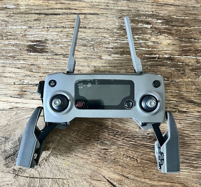 Dji RC1B (Dji Fernbedienung, Dji Mavic 2) mit Tragetasch (Neu (gemäss ...
