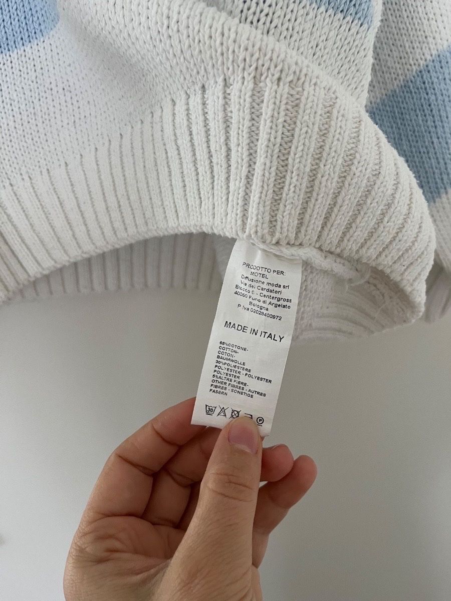 Maglioni & Felpe: Strickpullover, Gr. S/M, weiss/blau gestreift – Usato da Triesen venduto da atos87 3