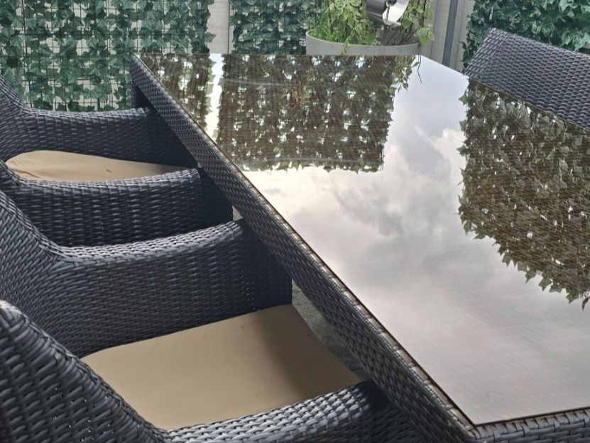 Pfister Set di tavolo e panche: Gartentisch inkl. 4 Stühle aus Rattan – Usato da Winterthur venduto da alm_p7zs 5