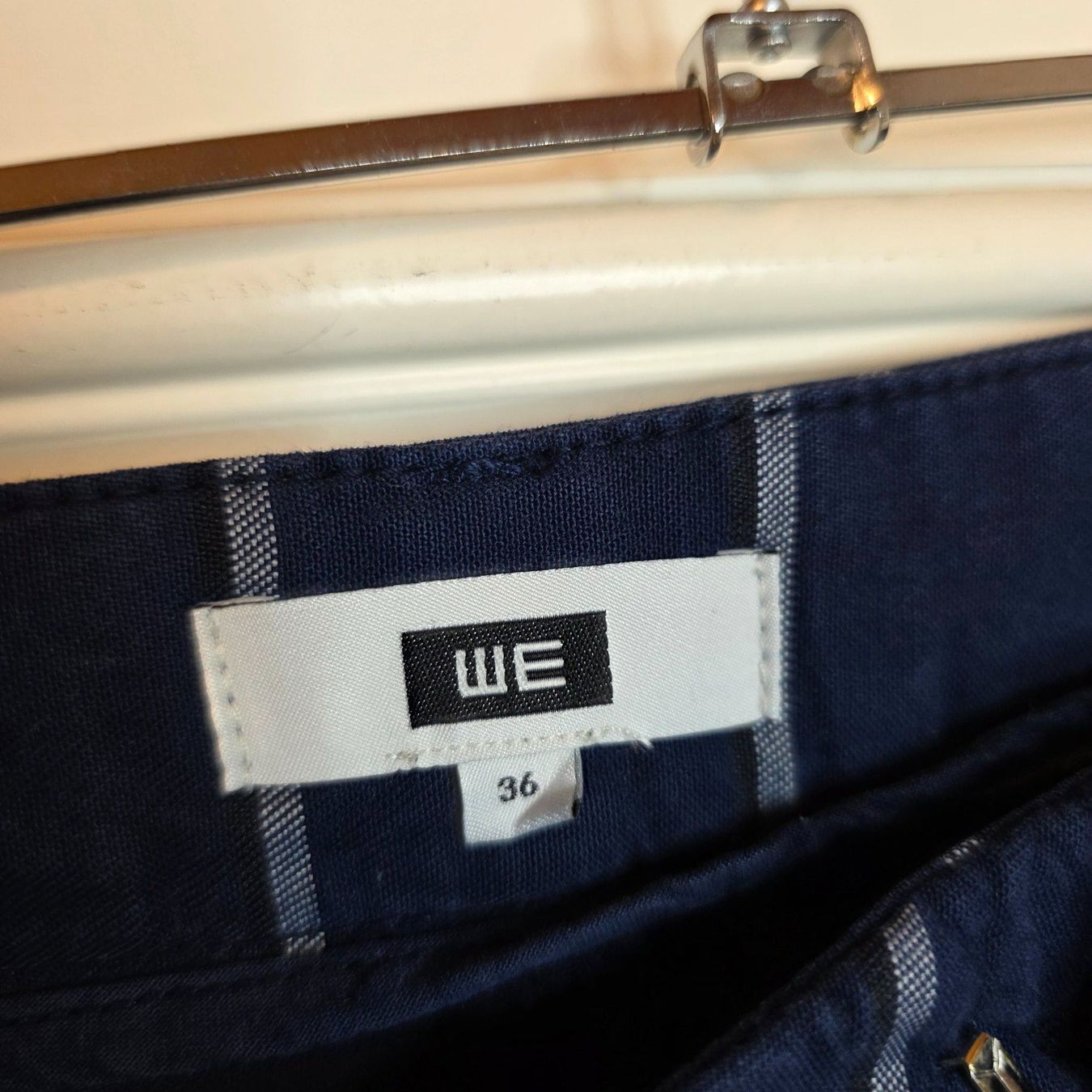 We Pantaloni: WE Streifenhose 36 Lyocell / Baumwolle – Usato da Wald ZH venduto da CapLux 1