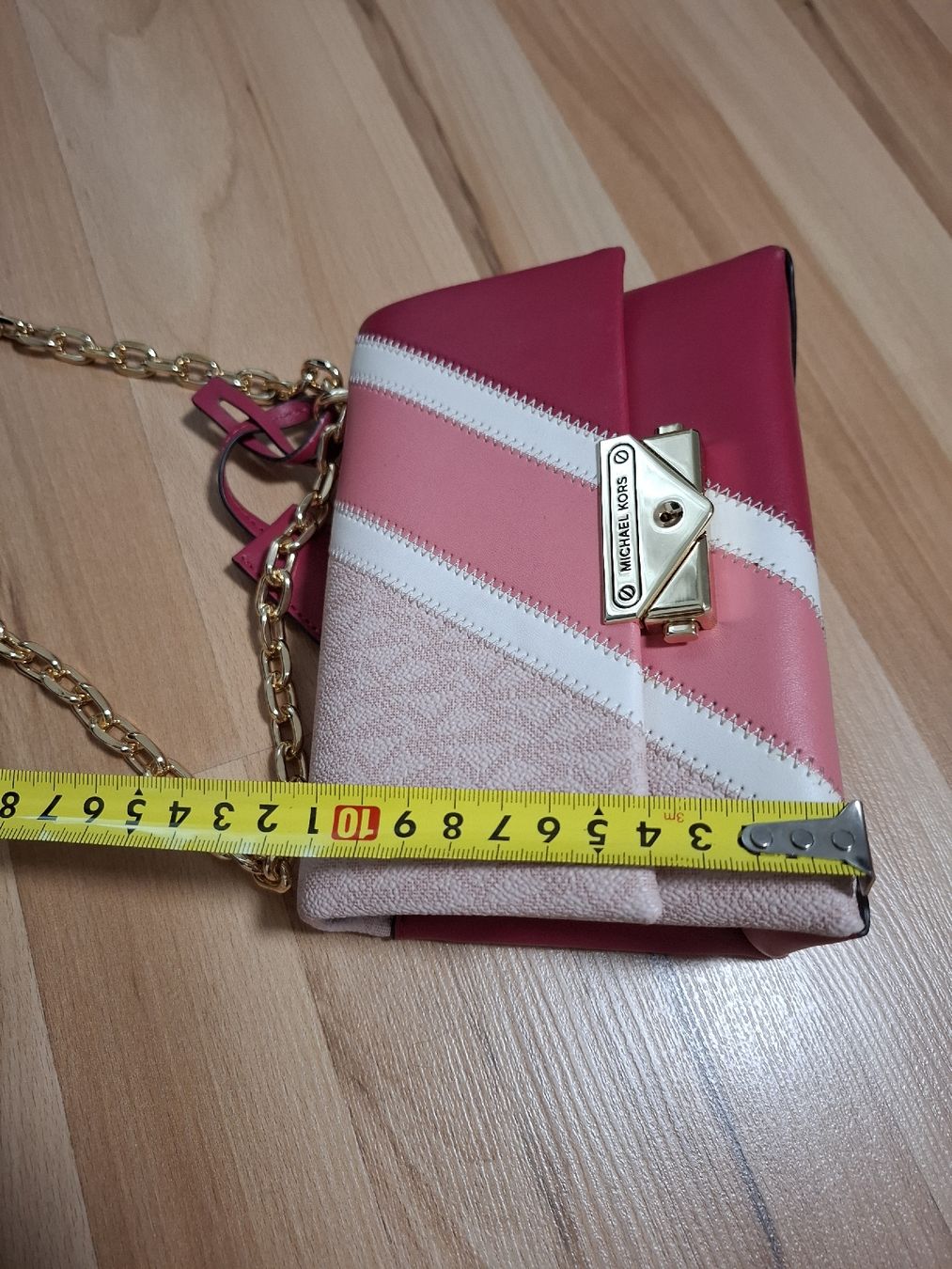 Michael Kors Sacs femmes: Michael Kors Handtasche pink/weiss  – Neuf (Voir description) à Netstal par Queen37 5