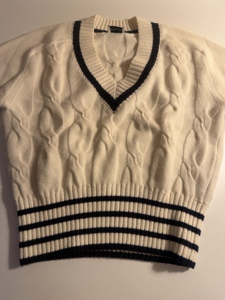 Claudie Pierlot Pulls & Sweat-shirts: Claudie Pierlot Strickpullover Wolle Gr. S – Neuf (Voir description) à Schaan par son_fr365 2