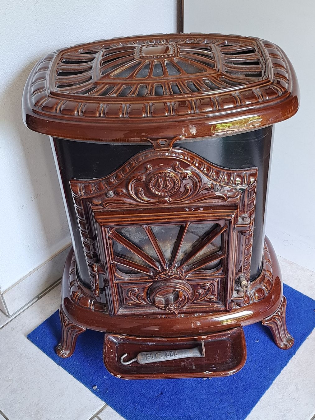Altri mobili d'antiquariato: Gussofen – Usato da Wettingen venduto da ML03