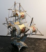 Spanisches Schiffs-Modell aus patiniertem Messing