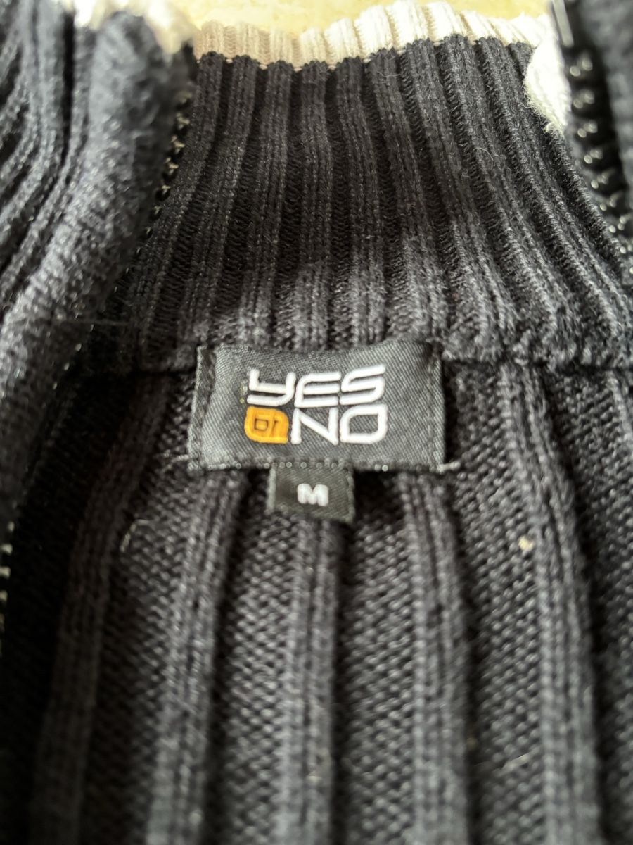 Maglioni & Felpe: Pull taille M – Difettoso da Courcelon venduto da odi_9mjv 1