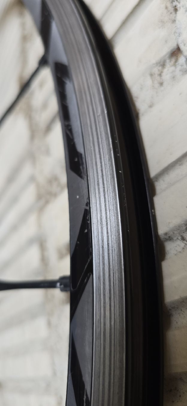 Mavic Pièces détachées: Mavic ksyrium 28" – D'occasion à basel par Propain 4