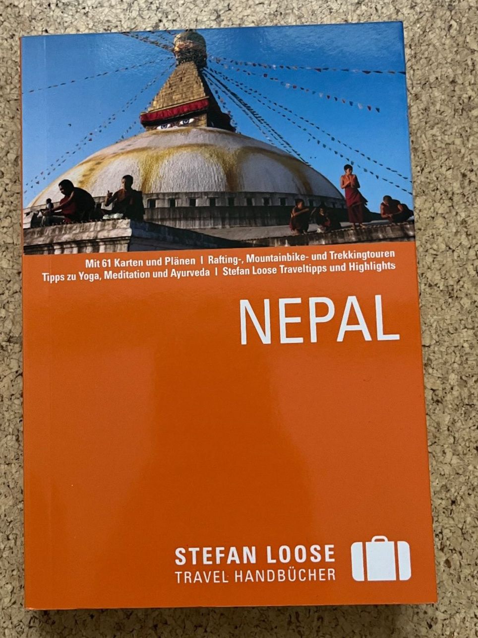 Livres: Reiseführer "NEPAL", Stefan Loose – D'occasion à Grosswangen par Vita500
