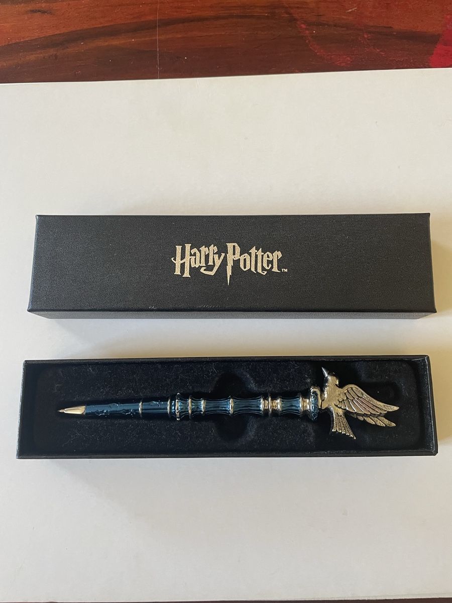 Penna & Evidenziatori: Stylo Harry Potter avec boite  – Nuovo (secondo la descrizione) da Genève venduto da fra_nl2s