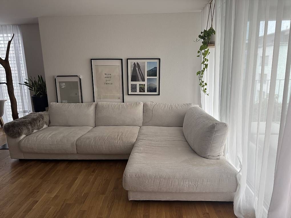 Livique Sofas: Ecksofa Cord hellbeige – D'occasion à Rotkreuz par mari_on 1