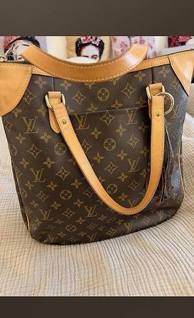 Louis Vuitton Odeon