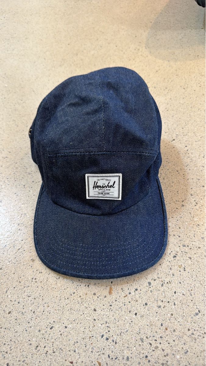 Herschel Copricapi, berretti & cappellini: Neu: 5 Panel Cap Herschel denim – Usato da Adliswil venduto da SaVict