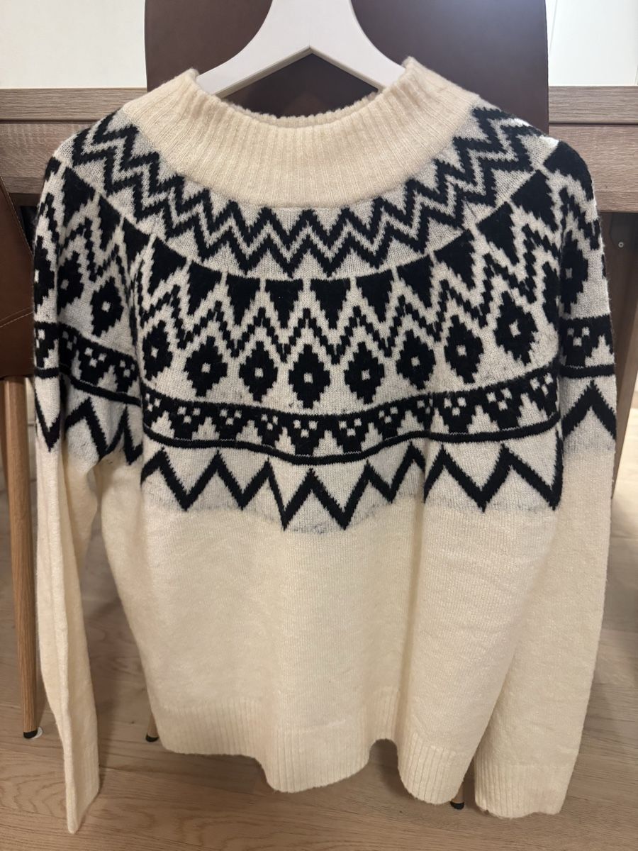 Pullover & Sweatshirts: Pullover M neuwertig – Neu (gemäss Beschreibung) aus Pfäffikon ZH von aitm_00 1