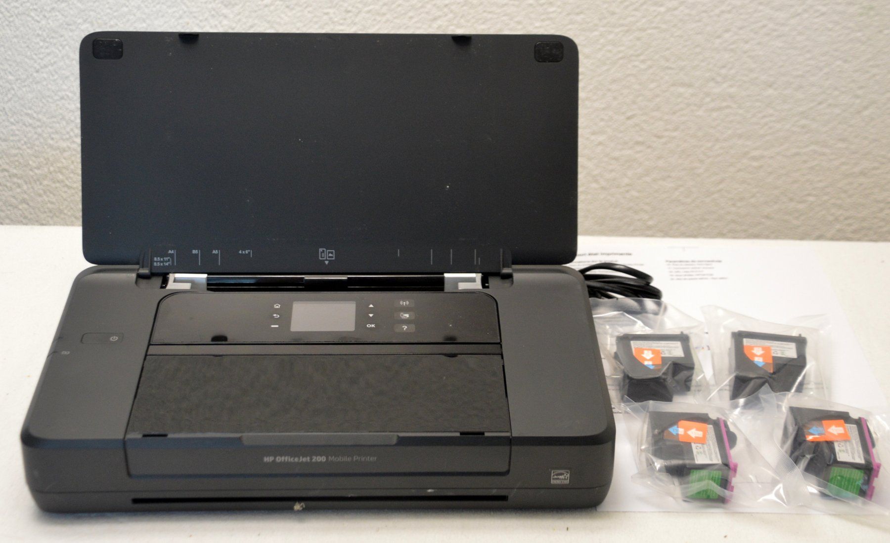 Hewlett Packard Drucker: HP OfficeJet 200 Mobile Printer Drucker / Imprimante – Gebraucht aus Collonges von arashee