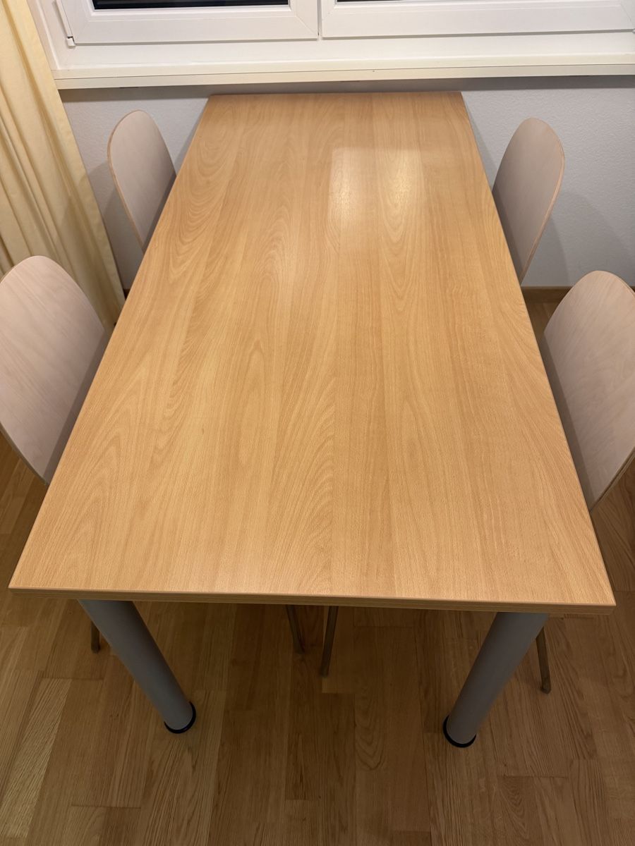 Tische: Tisch – Gebraucht aus Regensdorf von Verkauft123456789