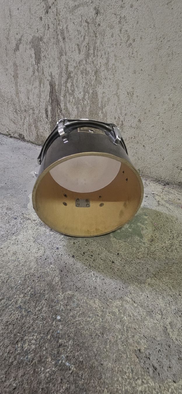 Strumenti musicali: Dixon 10" Conzert Tom – Usato da Rapperswil SG venduto da Portschluessel 1