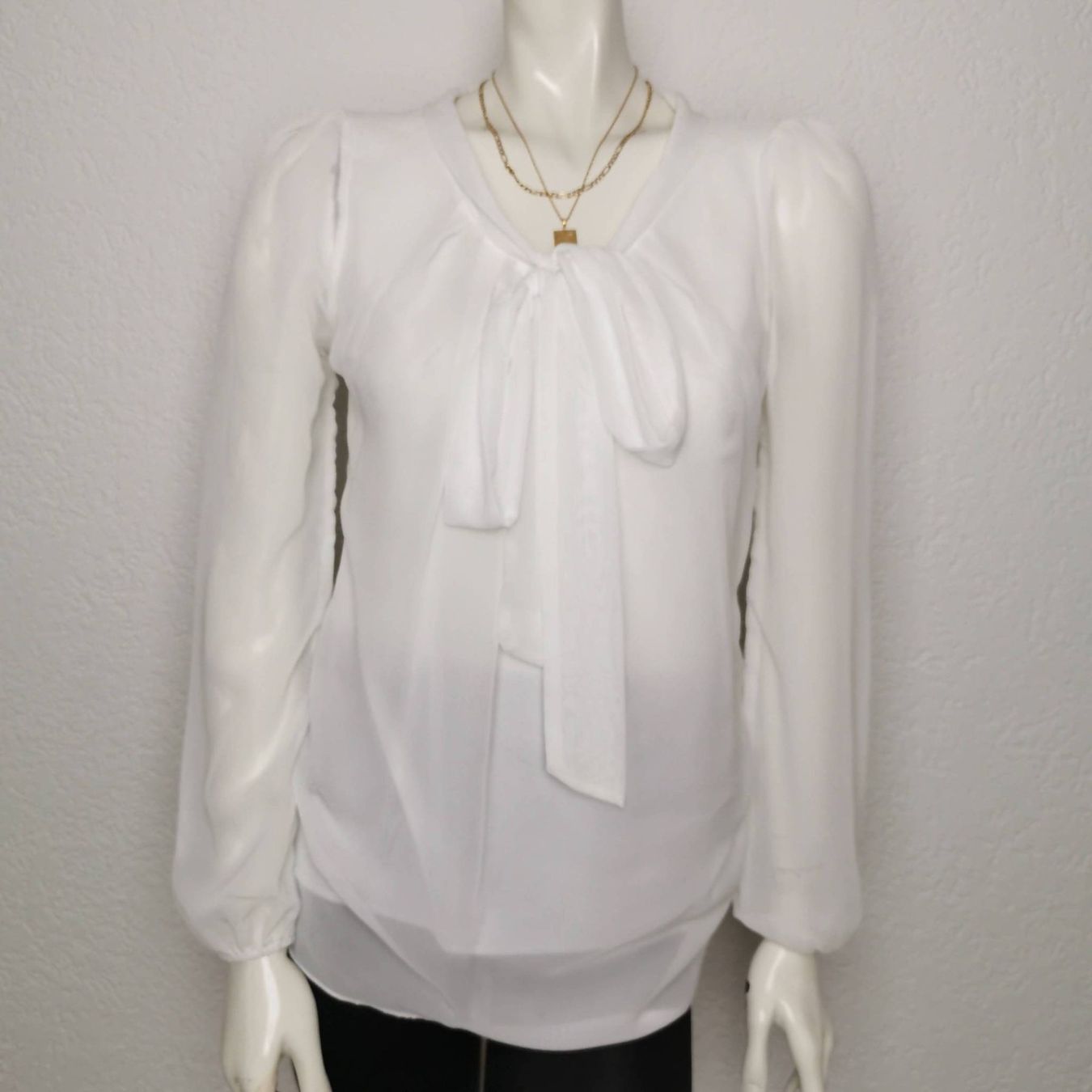 Camicette: Elegante, weisse Bluse mit Schleife, Chiffon Bluse, Boho - S – Usato da Wettingen venduto da JasminL92 1
