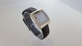 Lexon  Damen Uhr (läuft mit Garantie)