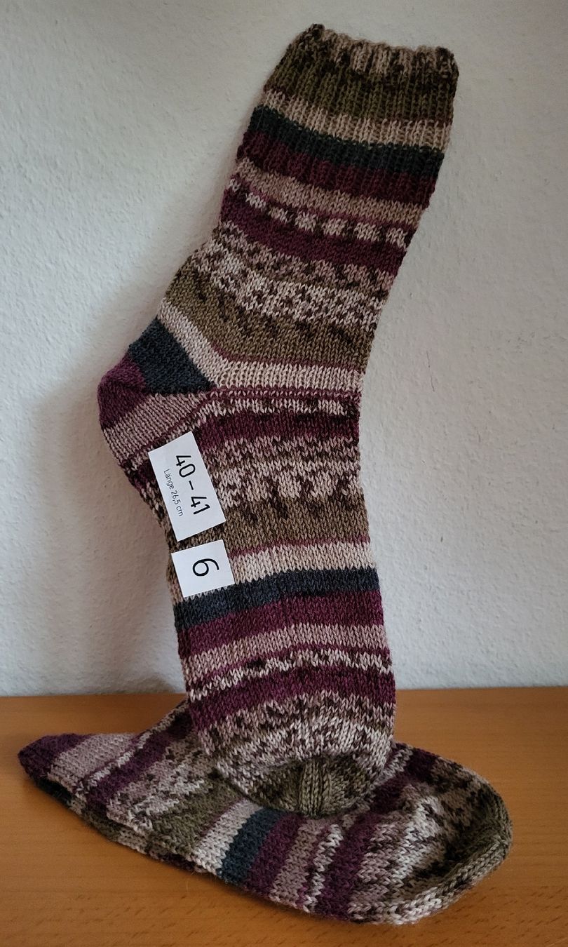 Calze: Socken 40-41 handgestrickt Nr.6 – Nuovo e nell'imballaggio originale da Winterthur venduto da Baer49
