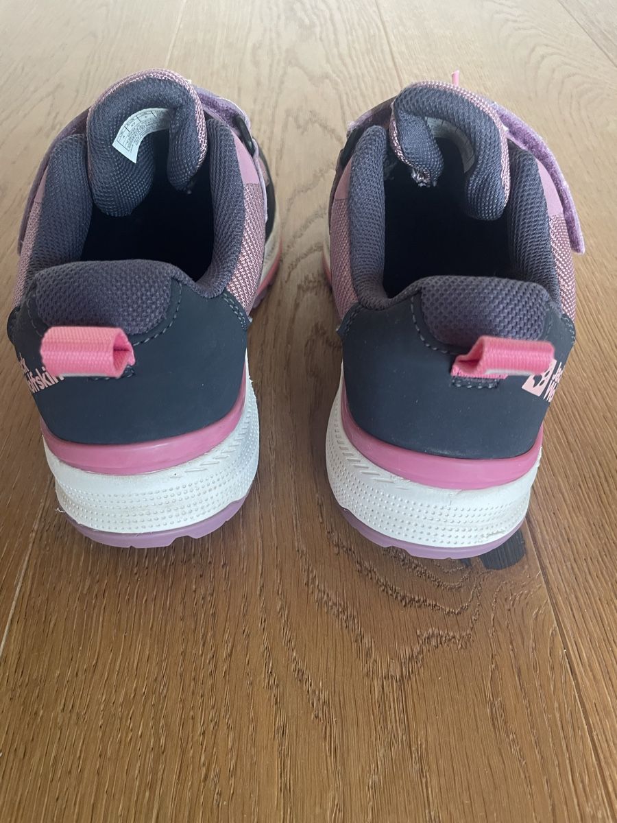 Jack Wolfskin Schuhe für Mädchen: Trekkingschuhe / Wanderschuhe – Gebraucht aus Aarwangen von erd_ngx8 2
