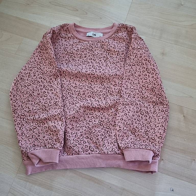 Pulls & Sweat-shirts: H&M Pullover 7Y – D'occasion à Kloten par jbr_9dq6