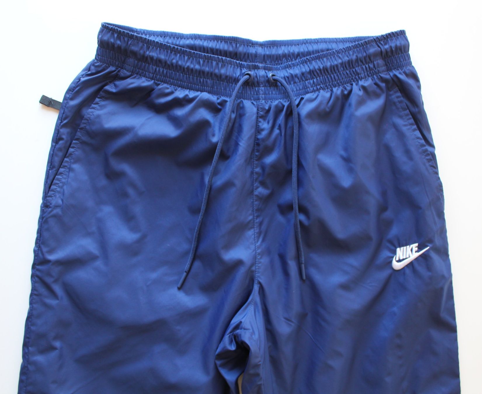 Nike Pantaloni: Pantalon de sport Nike t. M – Usato da Peseux venduto da Gilloss 5