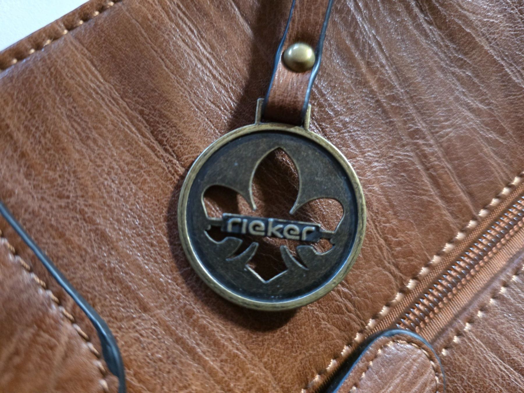 Rieker Borse da donna: Rieker Hand Tasche braunes Leder oder Kunstleder Handtasche – Usato da Walterswil BE venduto da Lonitti 8