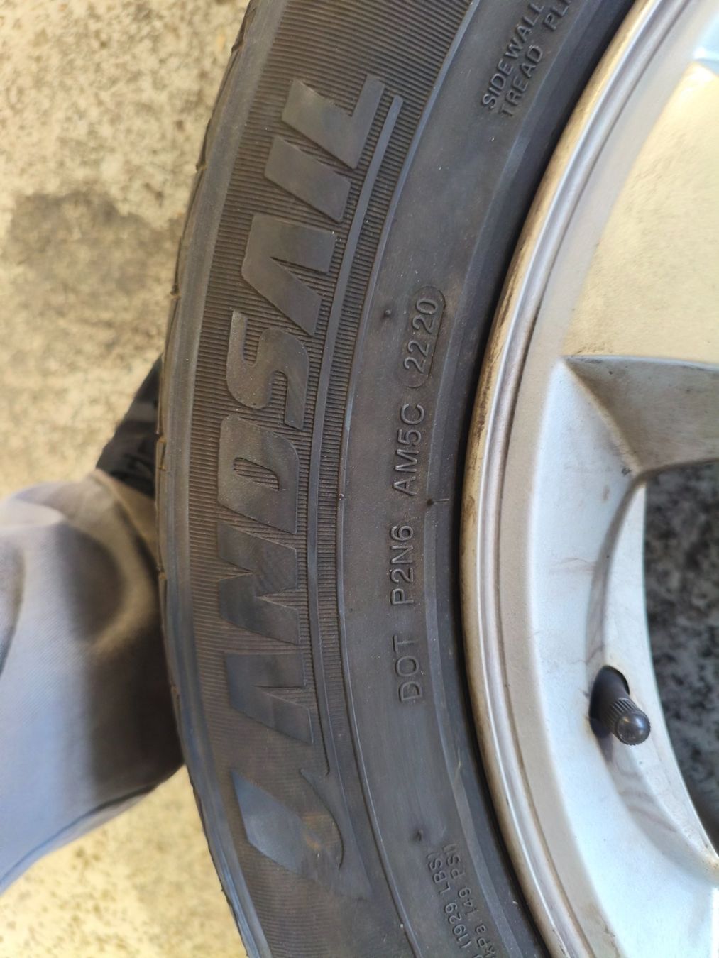Kia Pneumatici & Ruote complete: Kia Räder – Usato da Konolfingen venduto da maenspower 5