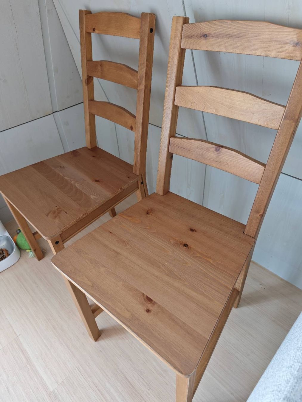 Chaises: 2 Solid Oak Chairs - Great Condition  – D'occasion à Zürich par yul_7ccq 2