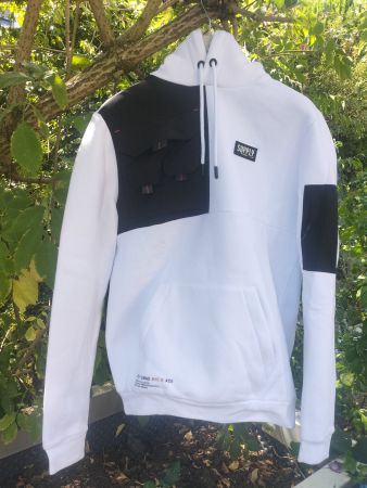Supply and Demand Hoodie weiss schwarz gebraucht wie neu