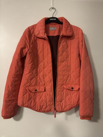 Schöne, leichte, korallefarbene Sommerjacke, Grösse 40