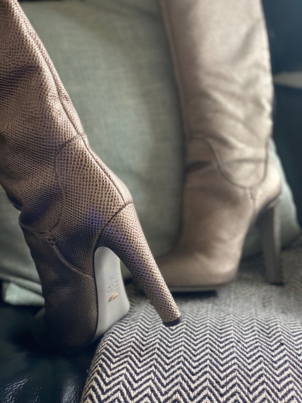 Sergio Rossi Scarpe da donna: Sergio Rossi Overkneestiefel – Usato da Uster venduto da Charis5 7
