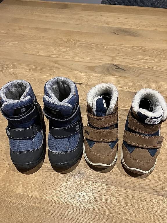 Schuhe für Jungen: Winterschuhe Gr.24 – Gebraucht aus Roggwil BE von waelchli87