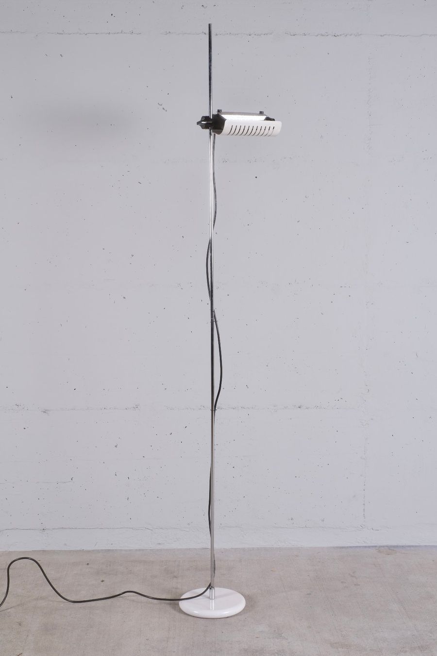 Lampen: COLOMBO OLUCE STEHLAMPE – Gebraucht aus Zürich von mrbluewave